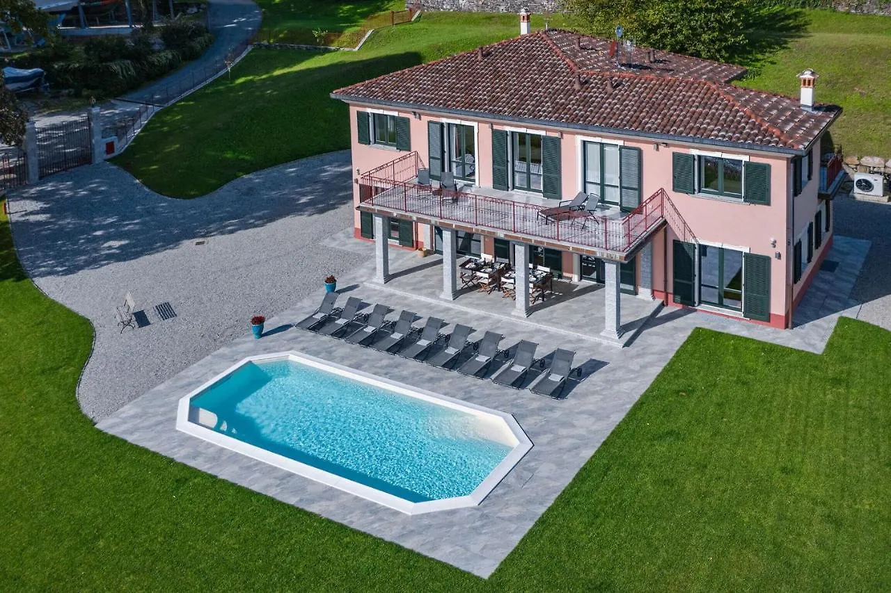 Villa L'Angelo Del Lario Carlazzo Italy